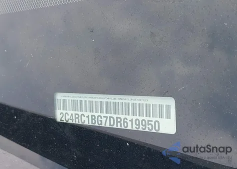 2013 Chrysler Town & Country Touring z USA, uszkodzony, nr VIN 2C4RC1BG7DR619950